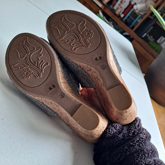 St. John's Bay Cork Wedge Heels - Picture 6 of 6